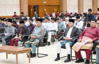 SAMBUTAN HARI KEBANGSAAN WADAH MEMPERKUKUH JATI DIRI